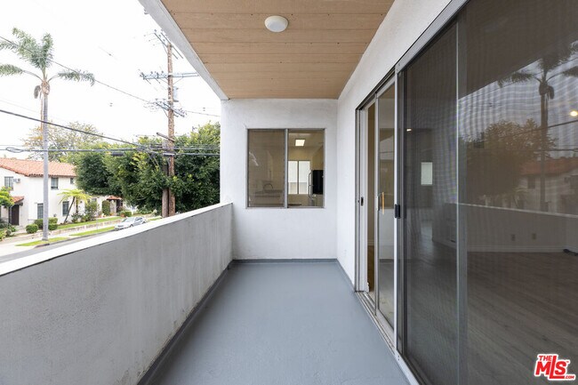 Building Photo - 1295 Federal Ave