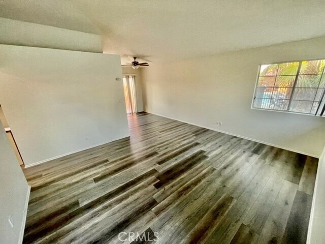 Building Photo - 79400 Ave 42