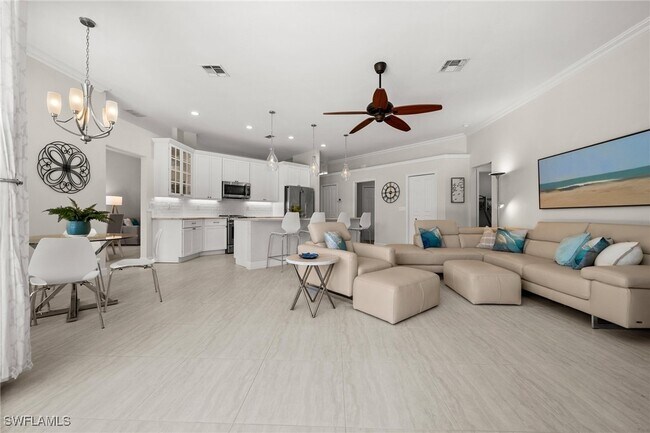 Building Photo - 24921 Bay Cedar Dr