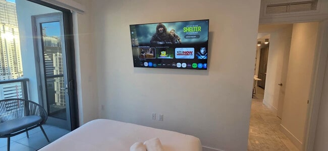 Building Photo - 239 SW 9th St