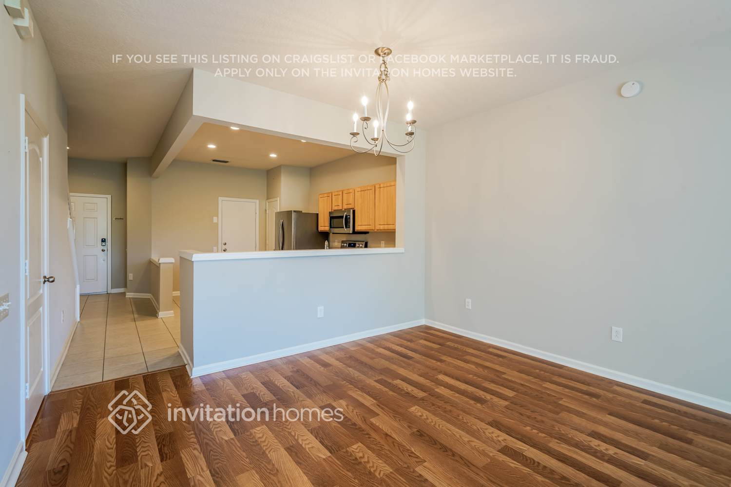 Building Photo - 26648 Castleview Way