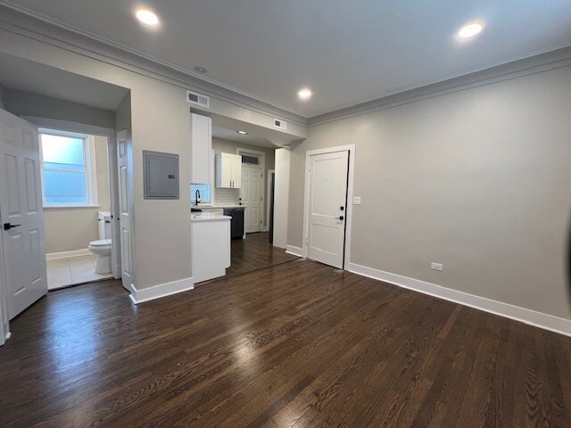 Building Photo - 3853 W Palmer St