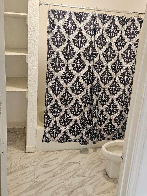 Building Photo - 7909 Brutus St