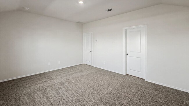 Building Photo - 3405 Tomahawk Dr