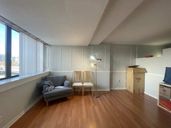 Building Photo - 6 Whittier Pl