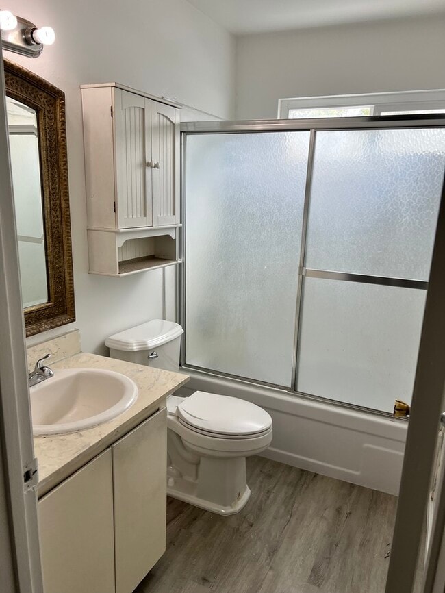 Building Photo - 8823 Salmon Falls Dr