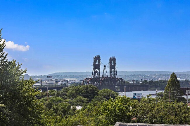 Building Photo - 1542 John F. Kennedy Blvd