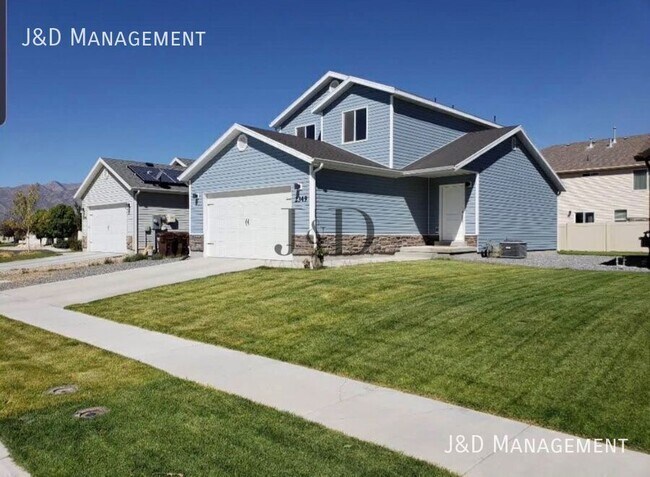 Building Photo - 2349 Jim Bridger Dr