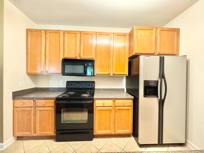 Building Photo - 108 Sunset Cir