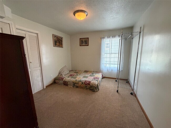 Building Photo - 91 Grand Ave