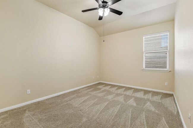 Building Photo - 2037 Tribal Way