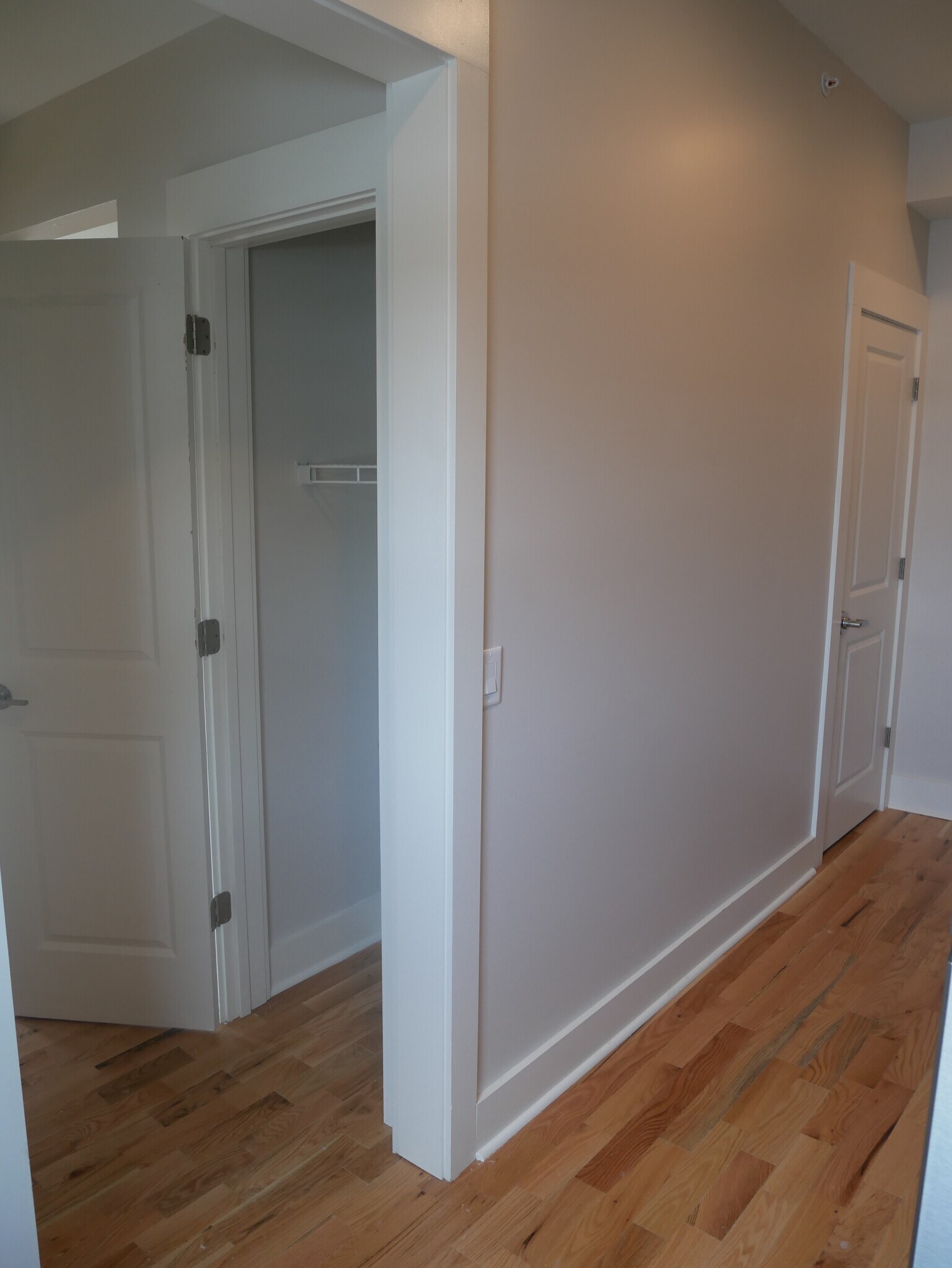 Building Photo - 3113 Warsaw Ave