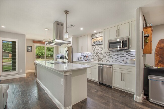 Building Photo - 3512 Colgate Ln