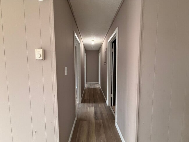 Building Photo - 199 Sheppard St