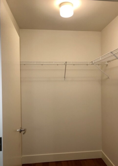 Building Photo - 2911 2nd Ave