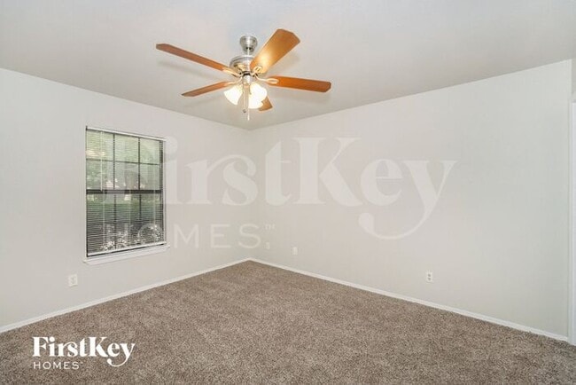 Building Photo - 6763 Dandelion Dr
