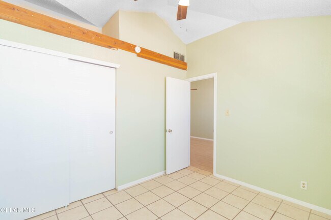 Building Photo - 12056 Bellows Ct