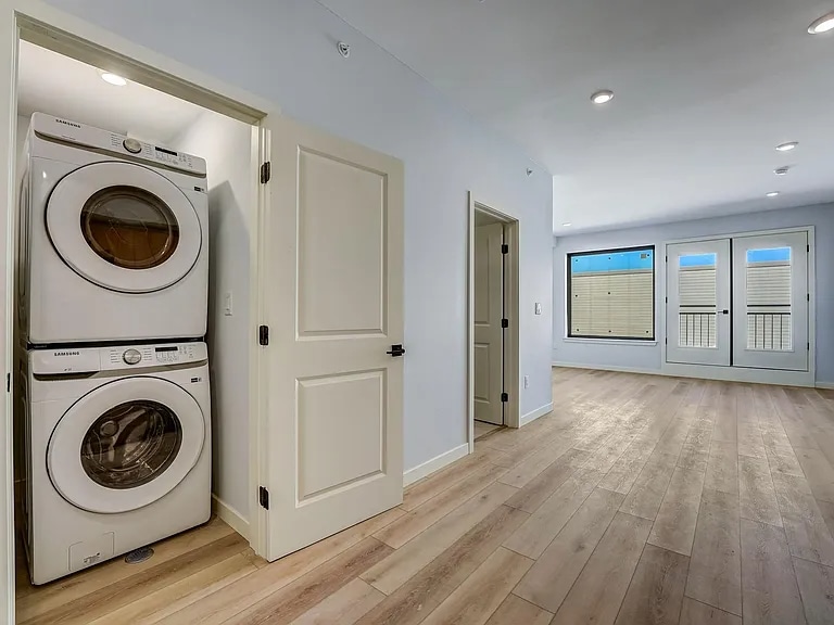 Building Photo - 1112 E Berks St