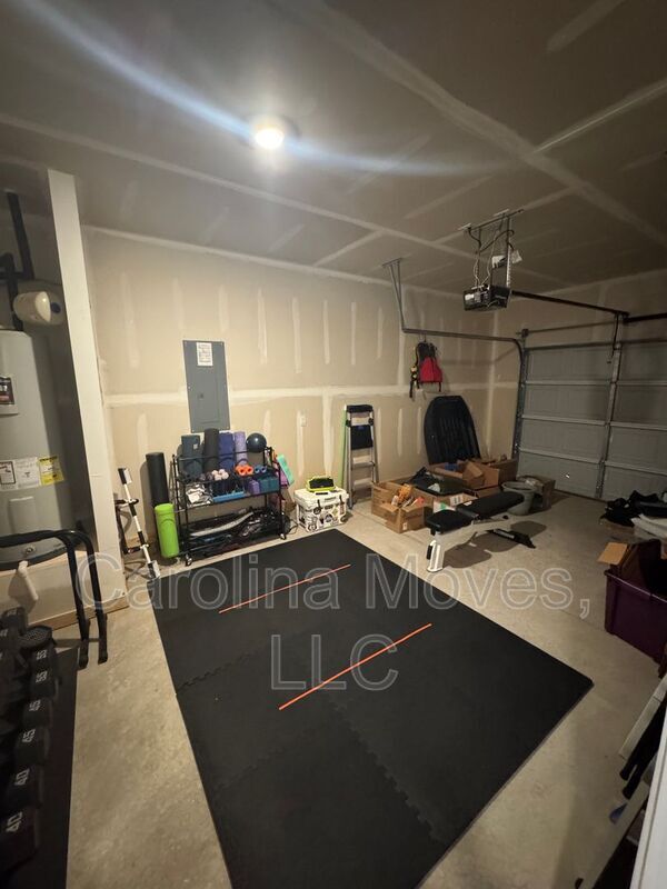 Building Photo - 405 Sea Grit Ct