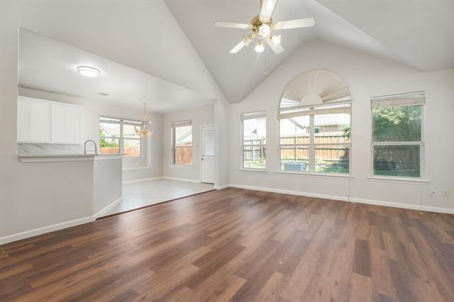 Building Photo - 3822 Citadel Dr