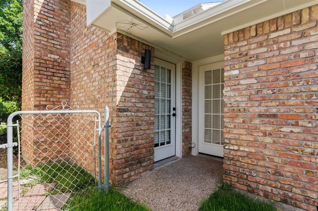 Building Photo - 3123 Bourbon St Cir