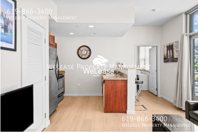 Building Photo - 206 Park Blvd