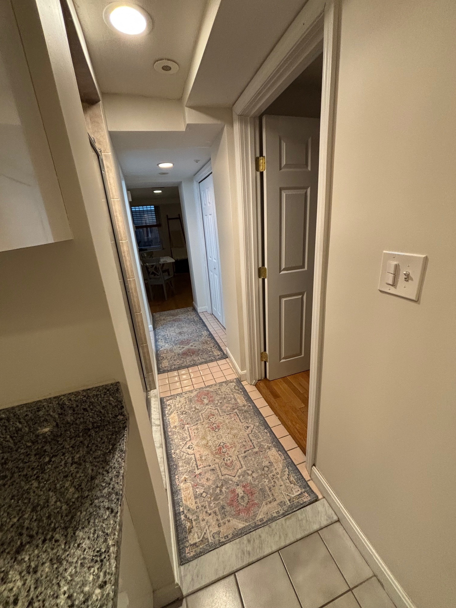 Building Photo - 106 Myrtle St