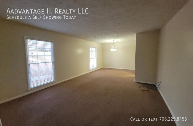 Building Photo - 4848 Basswood Dr