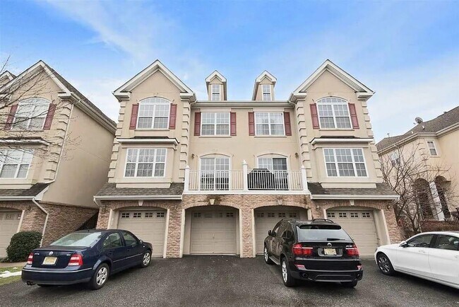 Building Photo - 187 Blue Heron Dr