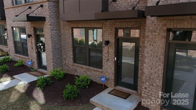 Building Photo - 3014 Terroir Ln