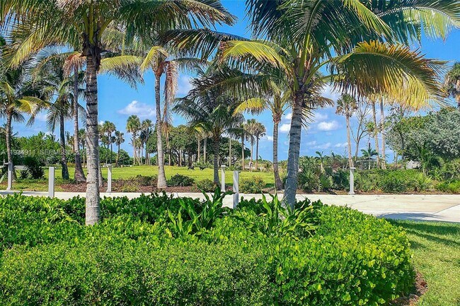 Building Photo - 8430 Harding Ave