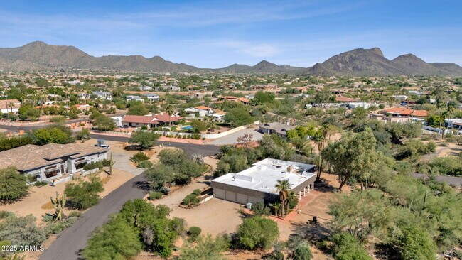 Building Photo - 12323 E Appaloosa Pl