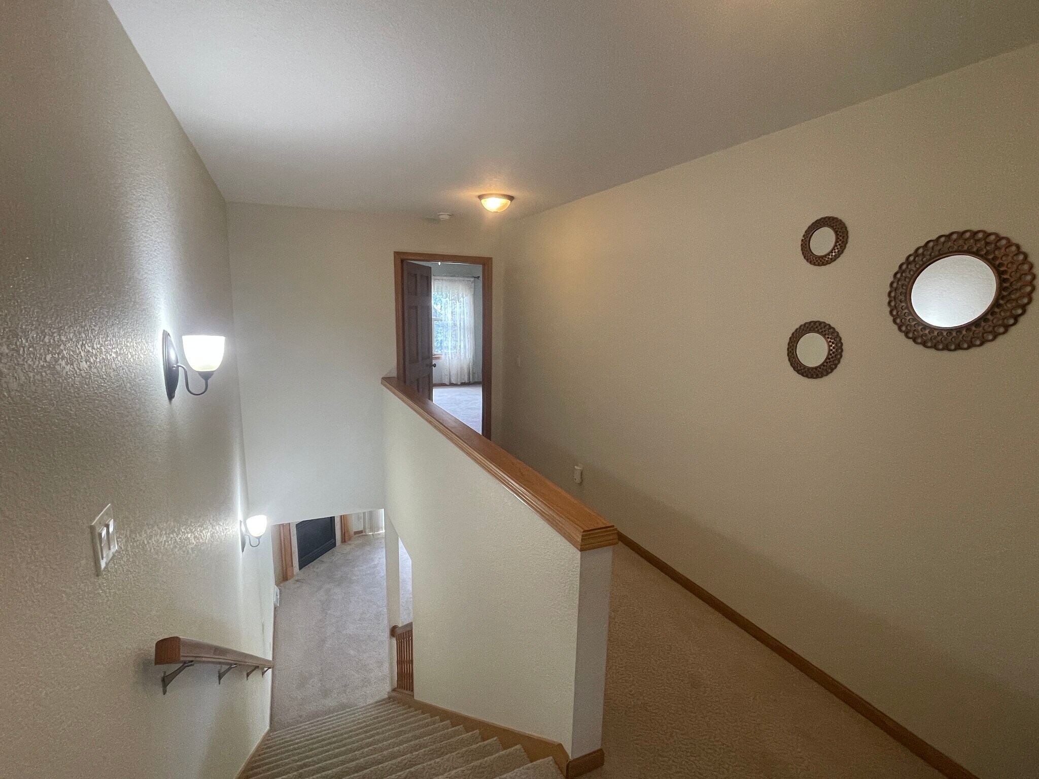 Building Photo - 2916 Kentville Dr