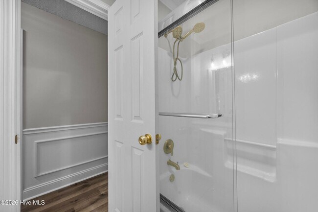 Building Photo - 429 Crow's Nest Ln