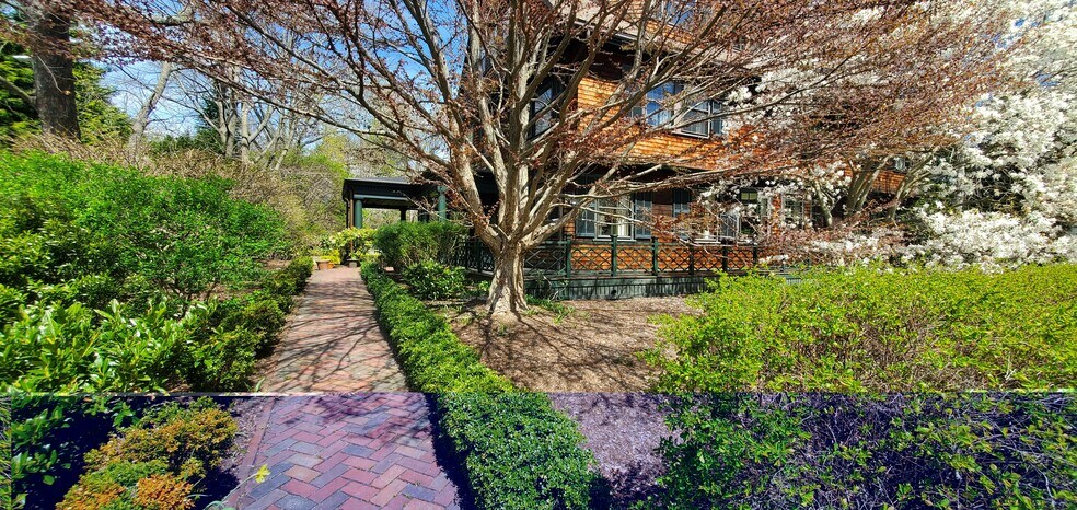 Building Photo - 11 Highland St