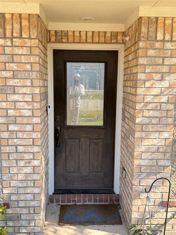 Building Photo - 303 S Kealy Ave