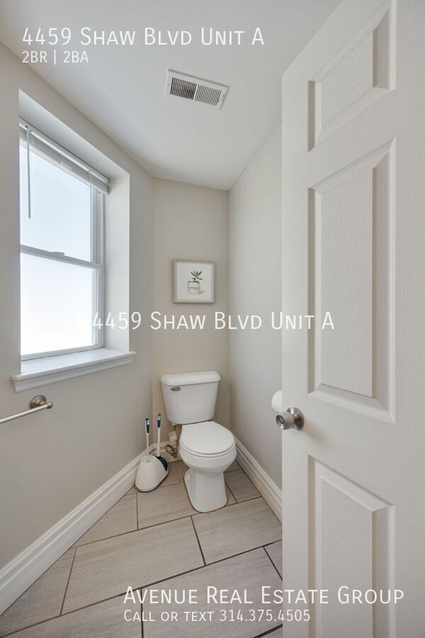 Building Photo - 4459 Shaw Blvd