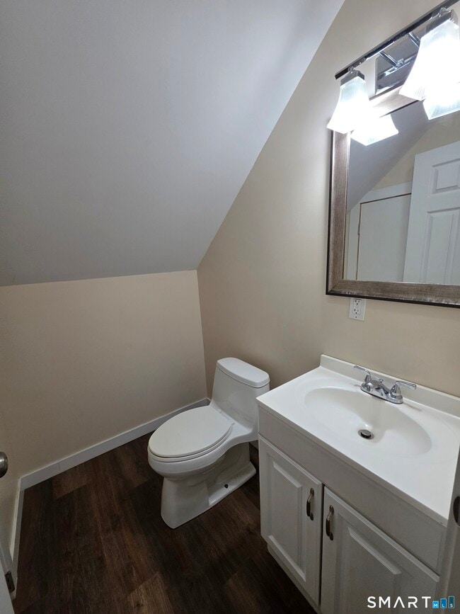 Building Photo - 38 Bull Ave