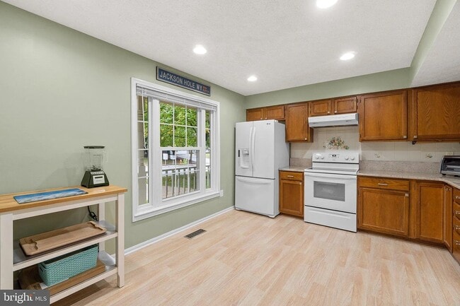 Building Photo - 11633 Sun Cir Way