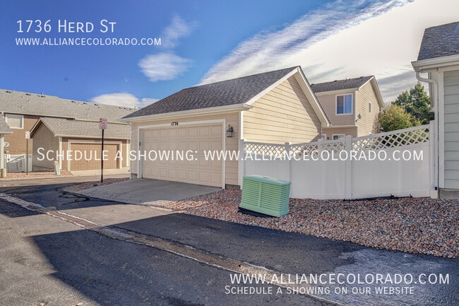 Building Photo - 1736 Herd St