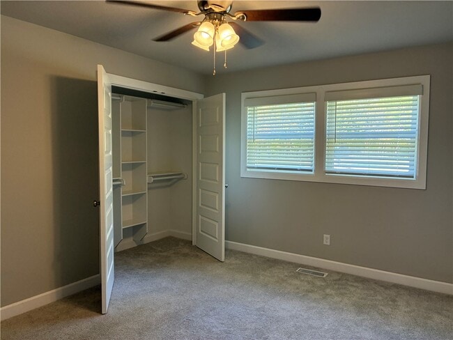 Building Photo - 1 Quantock Hills Dr