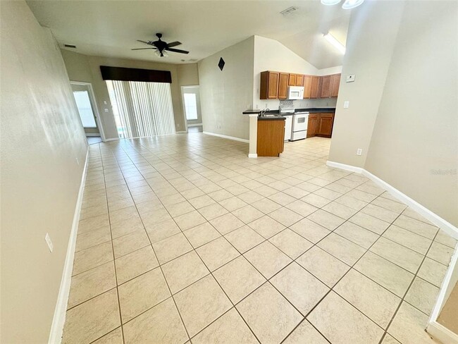 Building Photo - 3103 Rawcliffe Rd