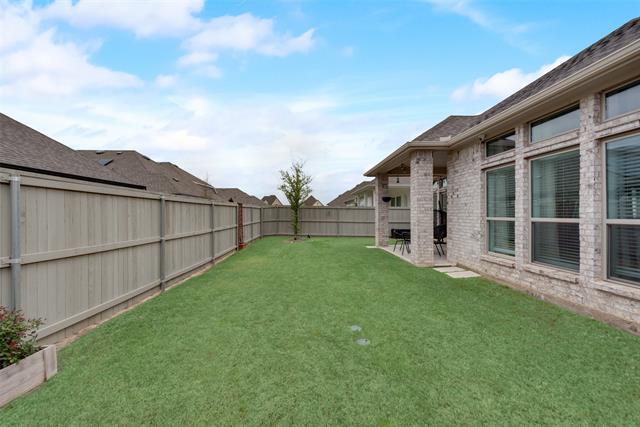 Building Photo - 612 Swift St