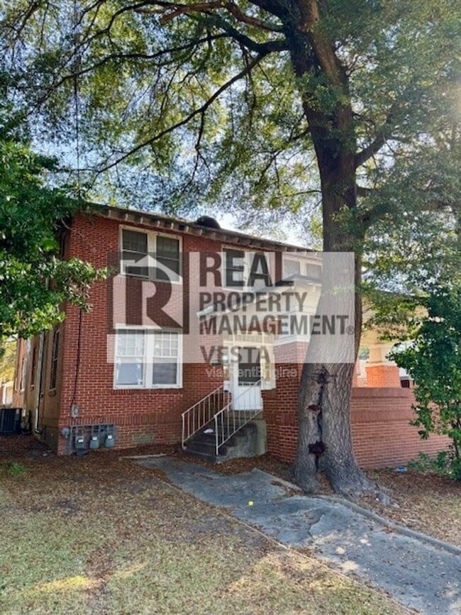 Building Photo - 1096 Hillyer Ave