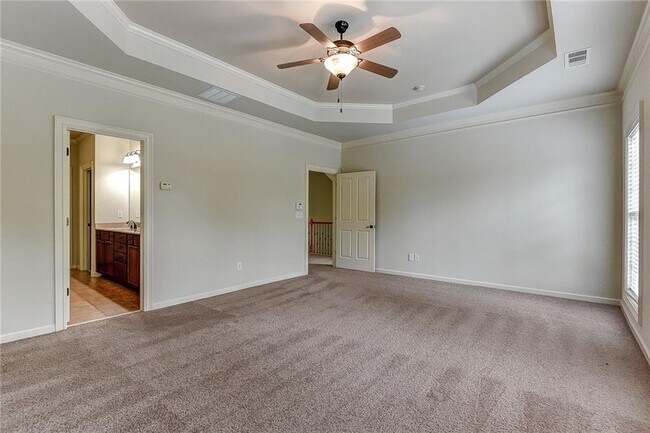 Building Photo - 10424 Park Walk Point