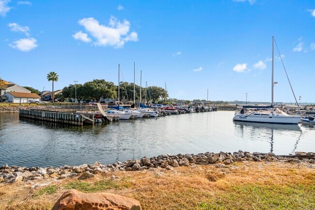 Building Photo - 11417 Windlass Ln