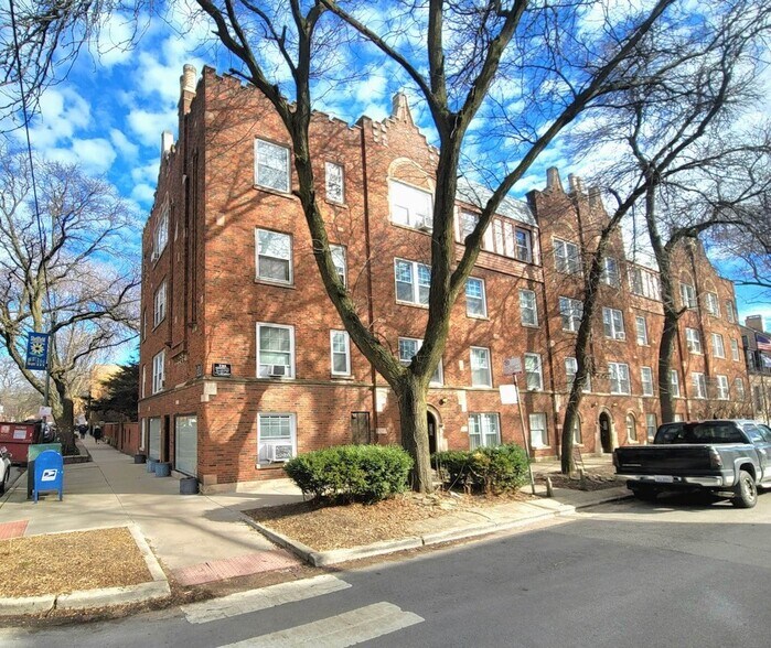 Building Photo - 2127 N Fremont St