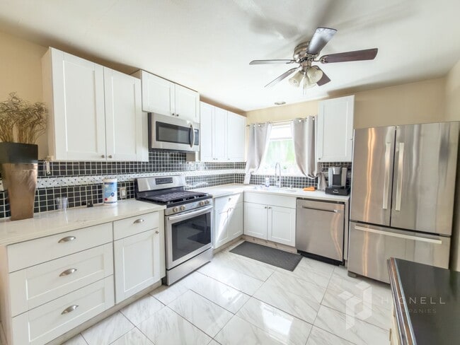 Building Photo - Charming 3-Bedroom Home Along Lindo Channel in Chico