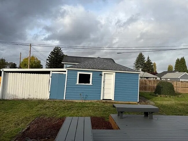 Building Photo - Newly Remodeled 2 bed 1 bath Home in Marys...