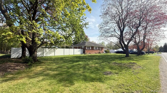 Building Photo - 60 Ryerson Rd